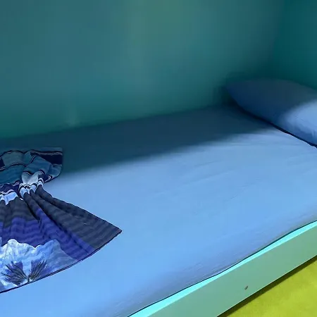 Centre & Private Parking Apartment *