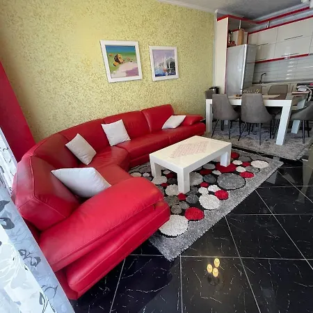 Apartment Centre & Private Parking