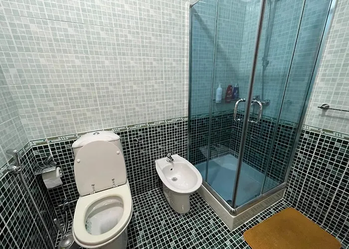 Centre & Private Parking Apartment