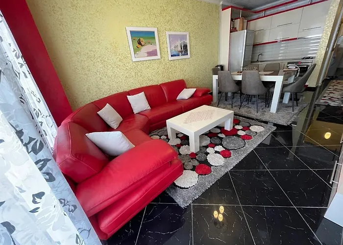 Apartment Centre & Private Parking